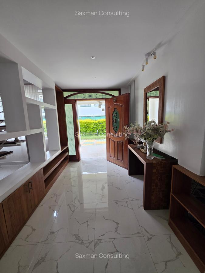 6 Bed House with En Suite in Karen - 1