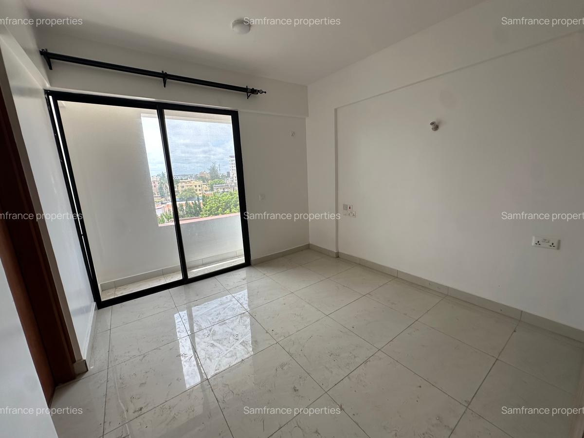 3 Bed Apartment with En Suite at Cement Road - 10