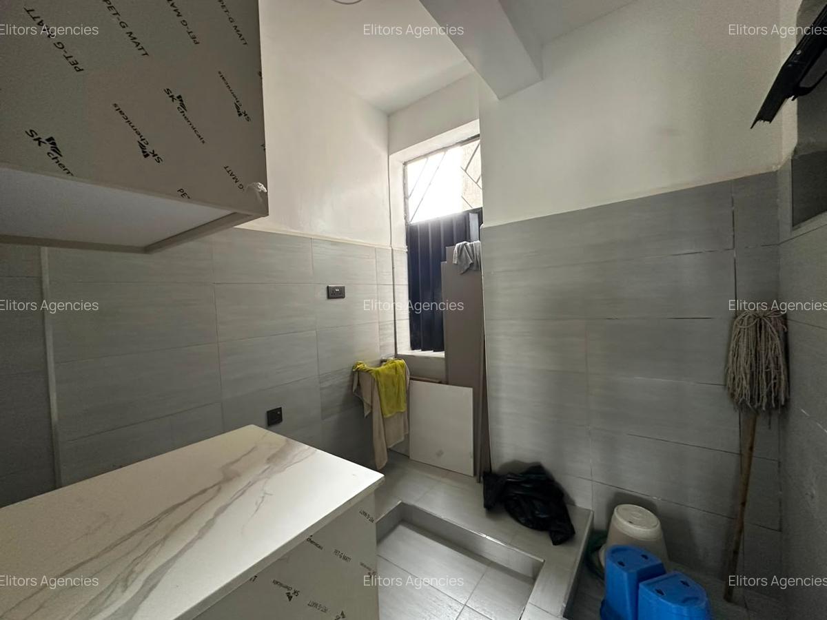 3 Bed Apartment with En Suite at 6Th Parklands Avenue - 14