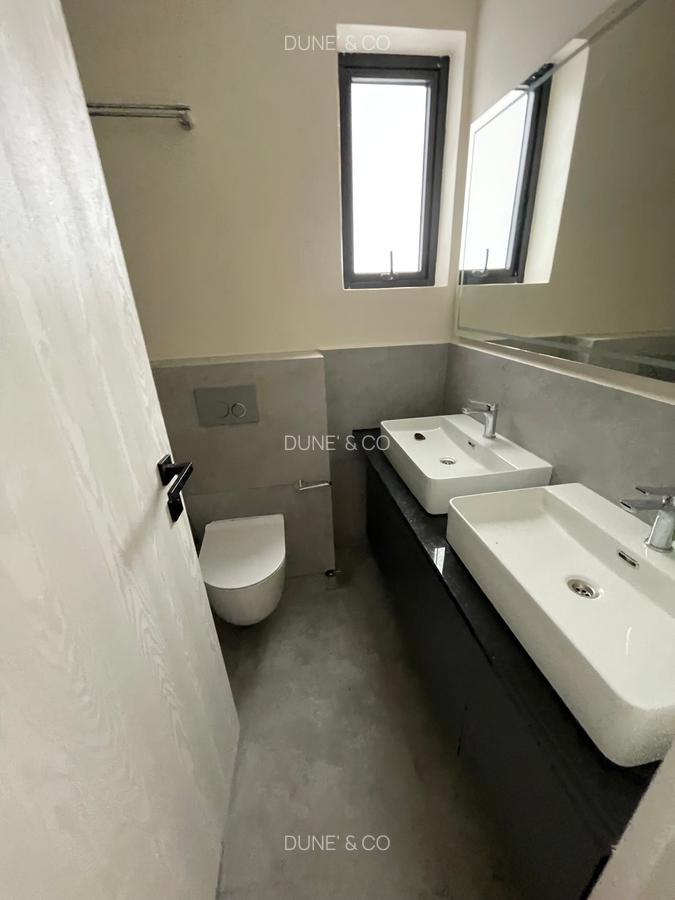 4 Bed Apartment with En Suite in Westlands Area - 14
