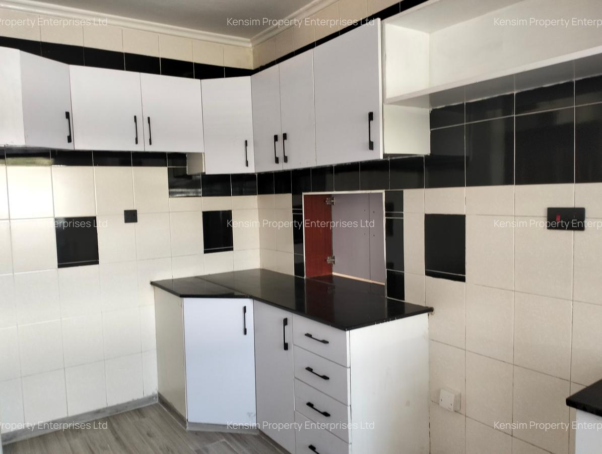 4 Bed Townhouse with En Suite in Lavington - 8