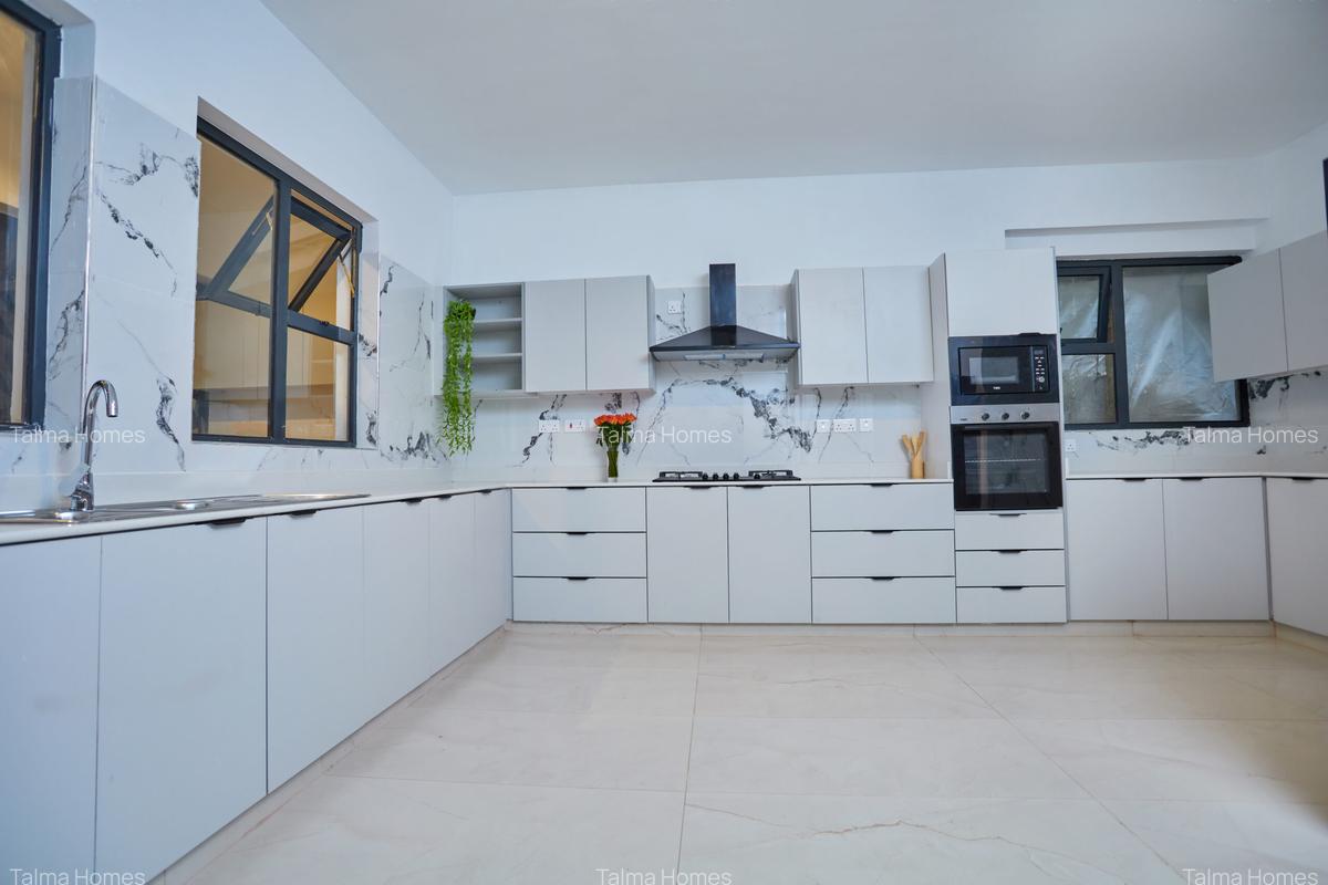 3 Bed Apartment with En Suite at Off General Mathenge Drive - 2