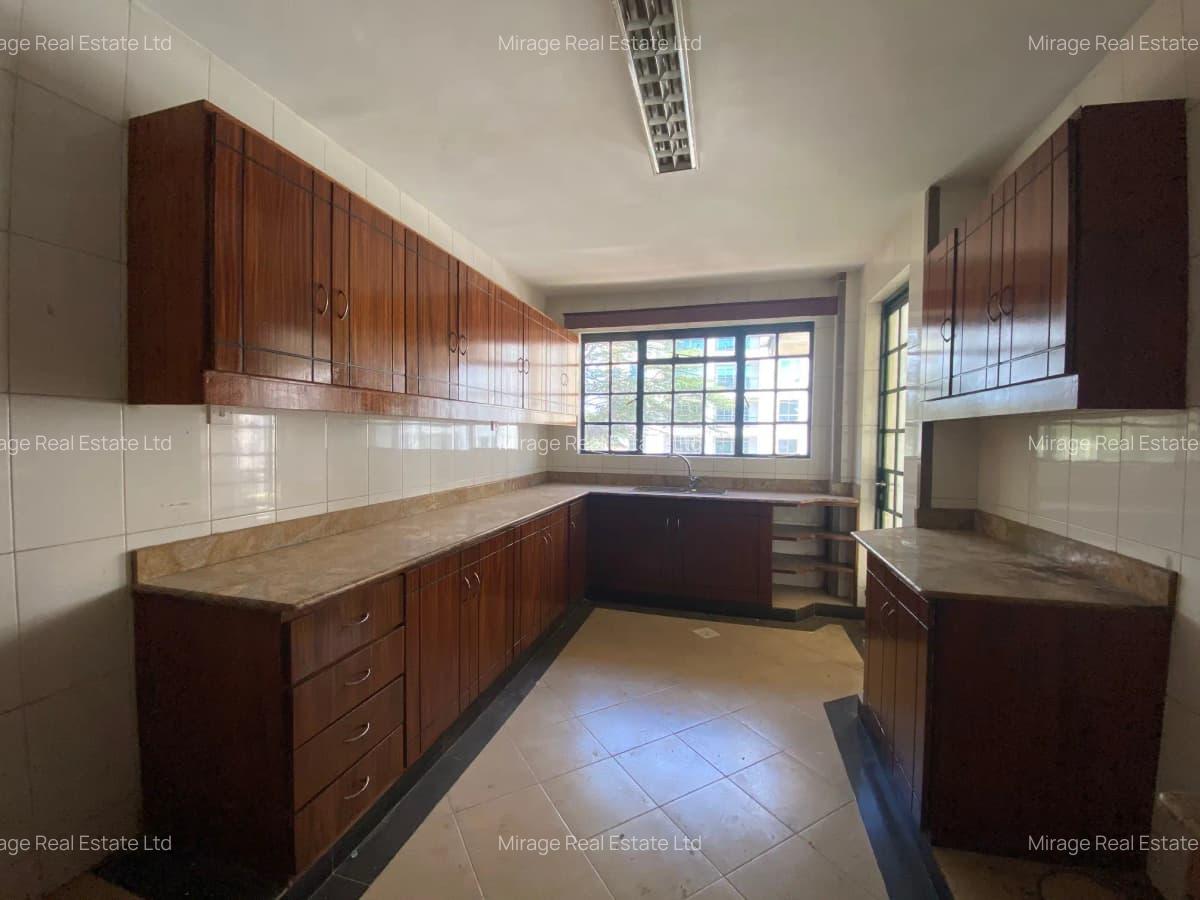 3 Bed Apartment with Swimming Pool in Kileleshwa - 3