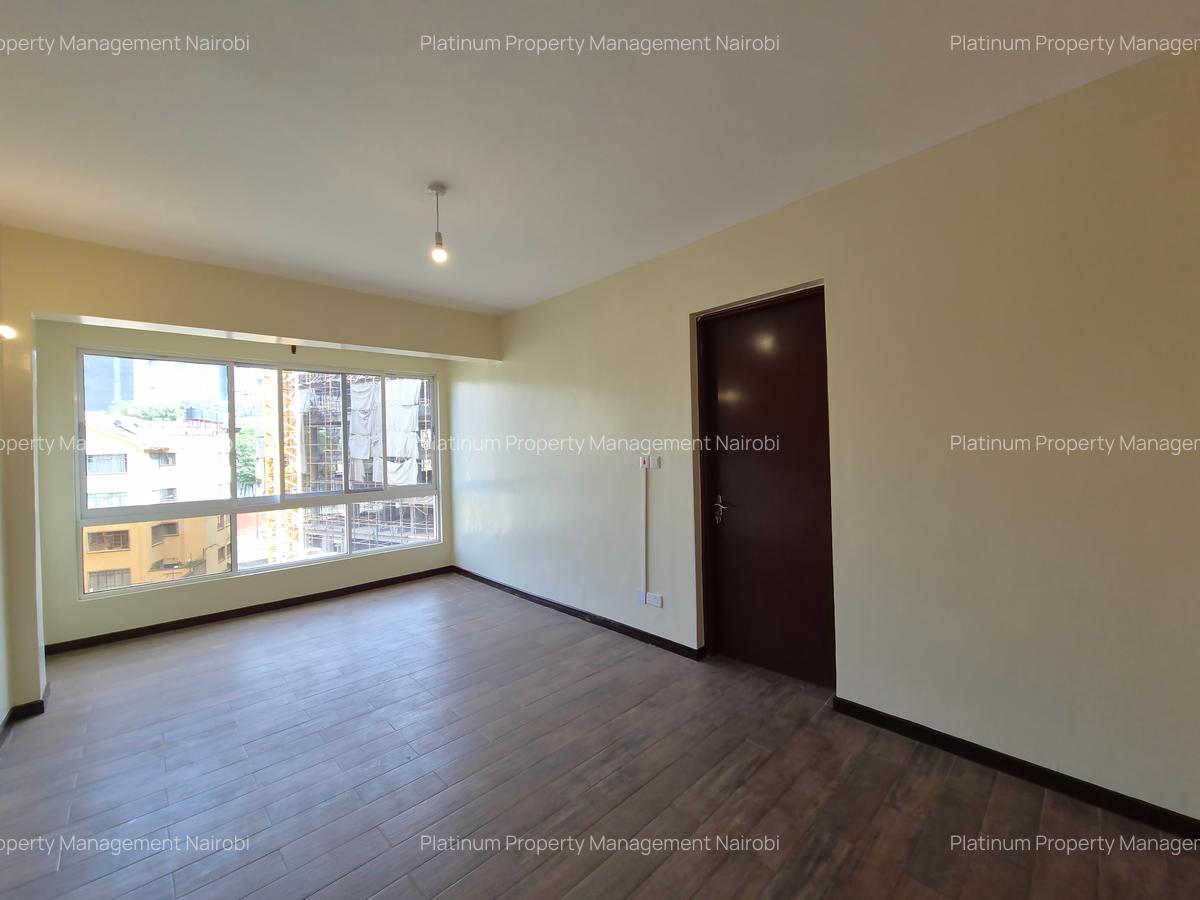 3 Bed Apartment with En Suite at Westlands - 11