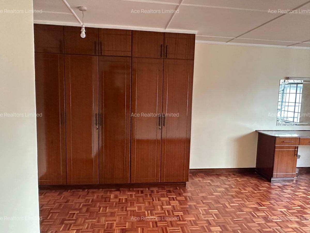 3 Bed Apartment with En Suite at Argwings Kodhek Road - 7