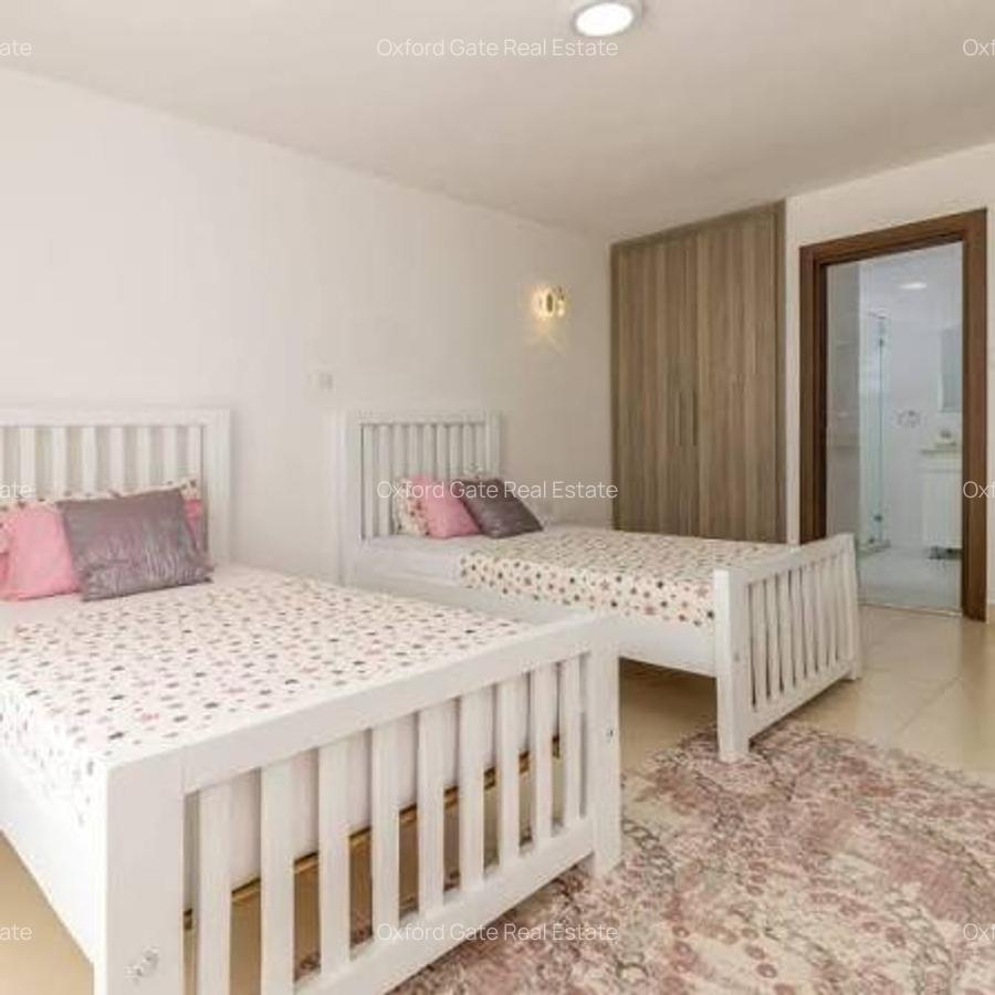 5 Bed Townhouse with En Suite at Muthama Access Road (Off Mombasa Road) - 8