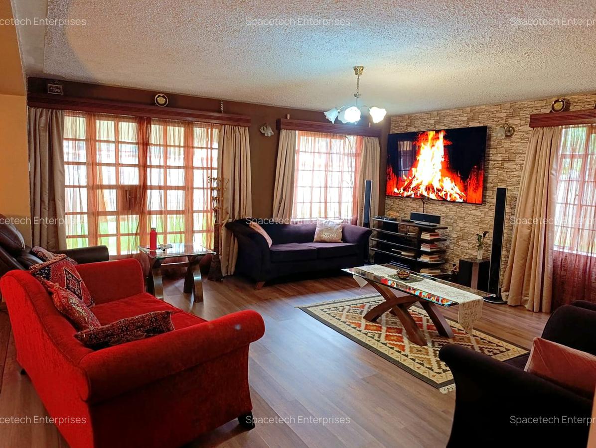 4 Bed Townhouse with En Suite in Lavington - 7