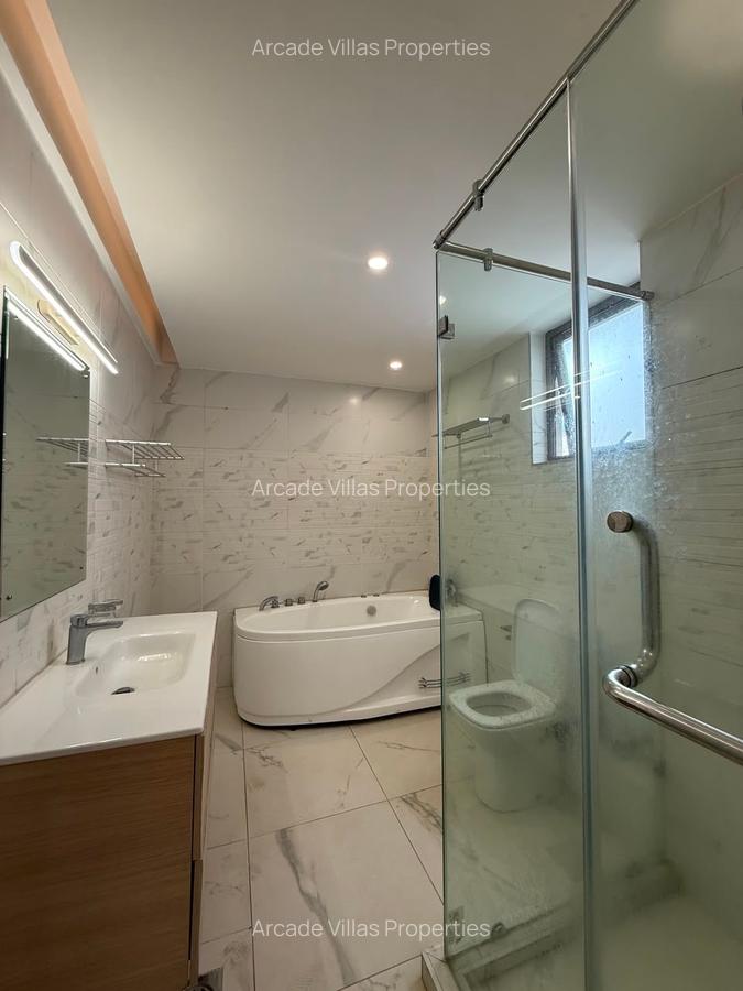 3 Bed Apartment with En Suite in Kileleshwa - 17