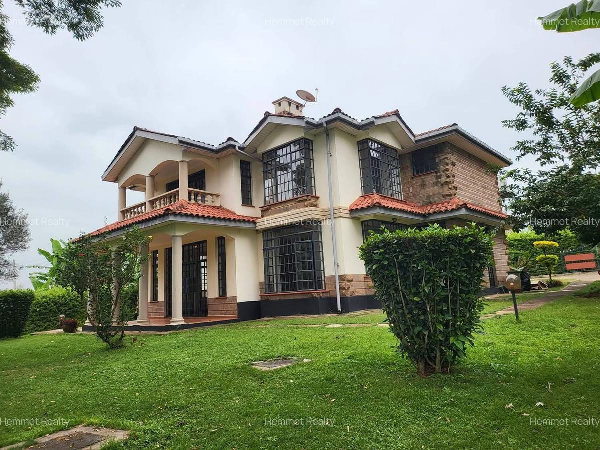 5 Bed House with En Suite in Rosslyn - 14
