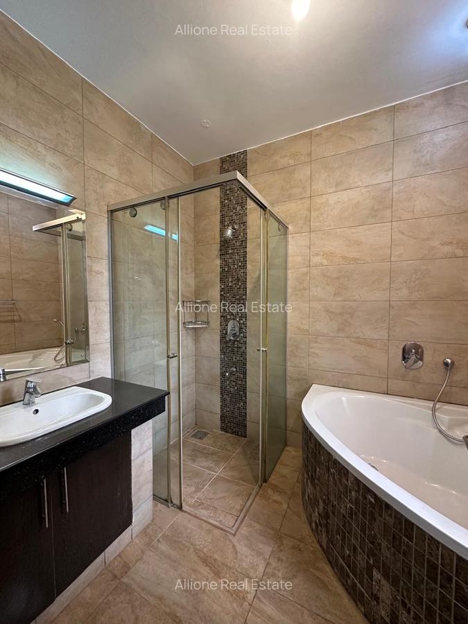 5 Bed Townhouse at Close To Junction Mall - 17