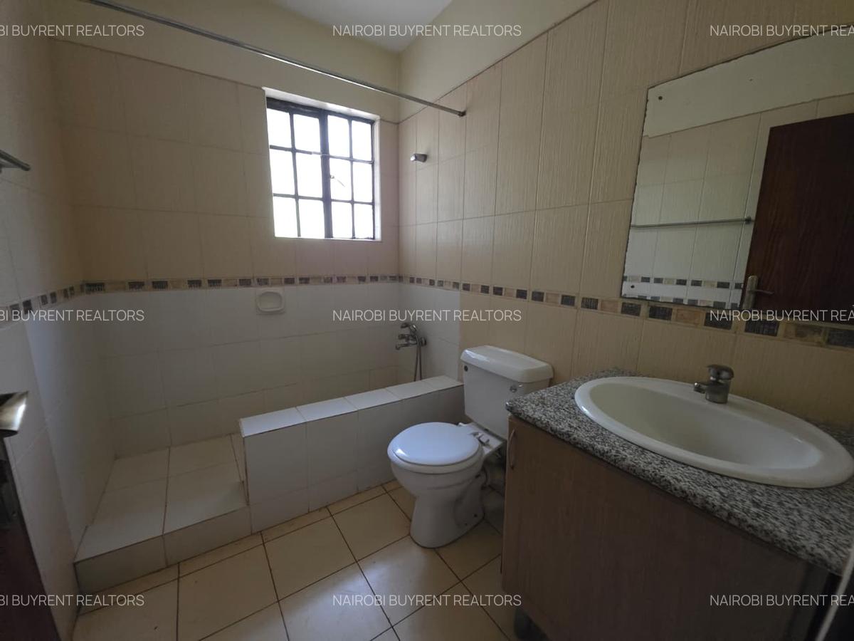 4 Bed House with En Suite in Kitisuru - 4