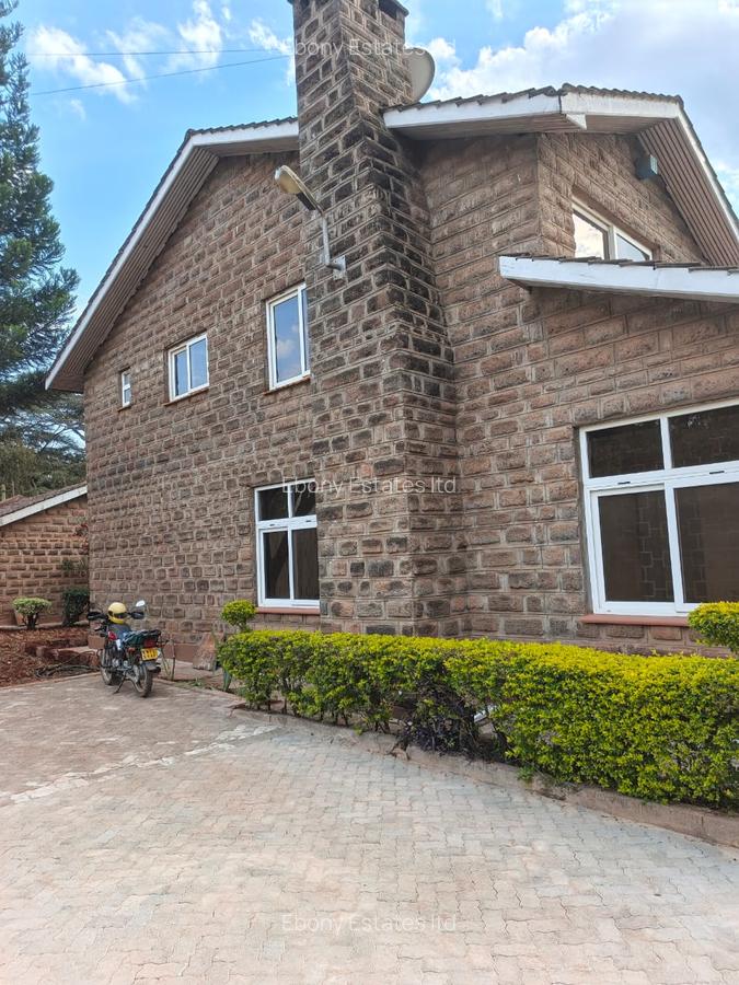 5 Bed Townhouse with En Suite in Lavington - 1