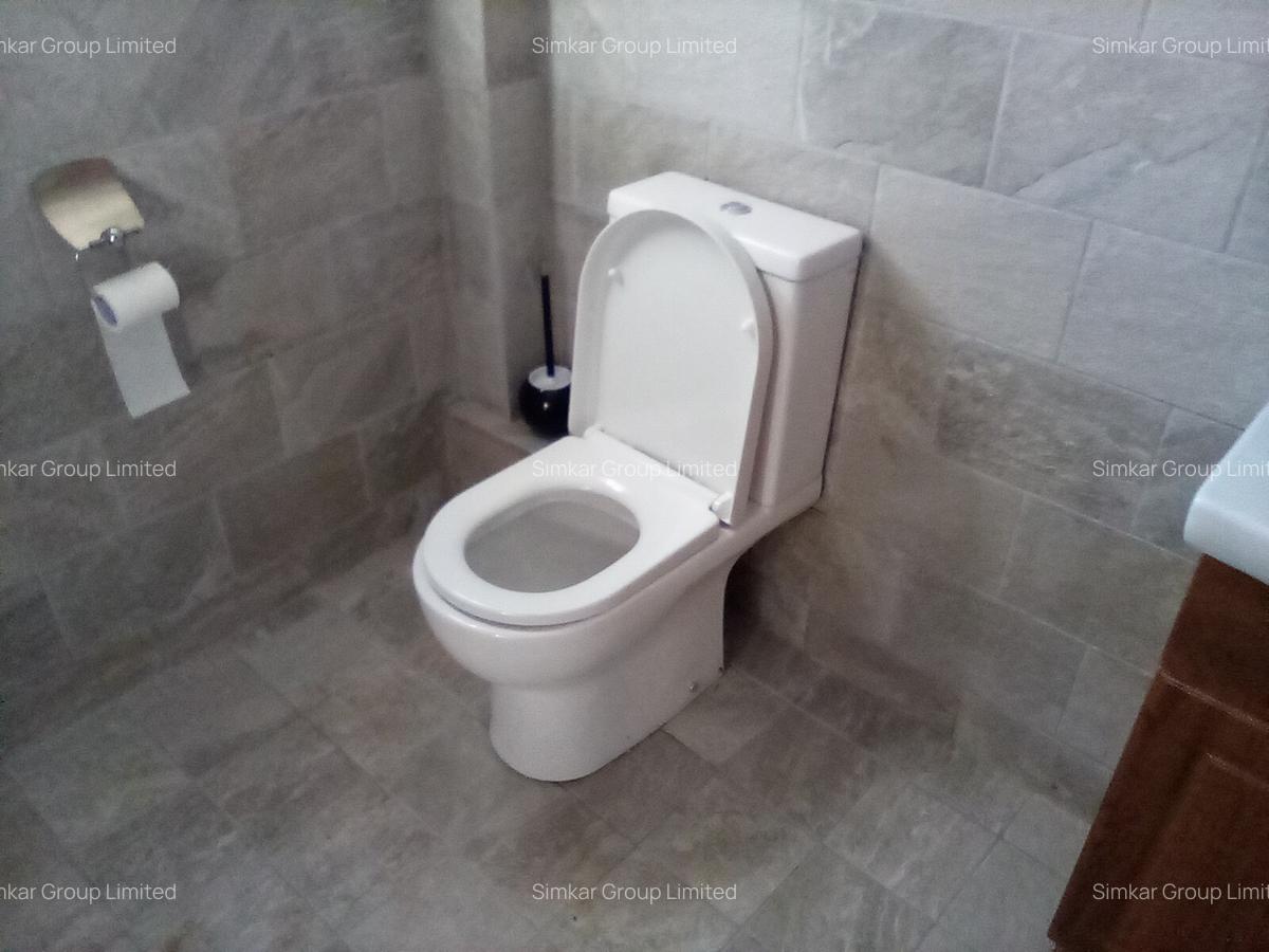 Serviced 1 Bed Apartment with En Suite at Convent Drive - 6