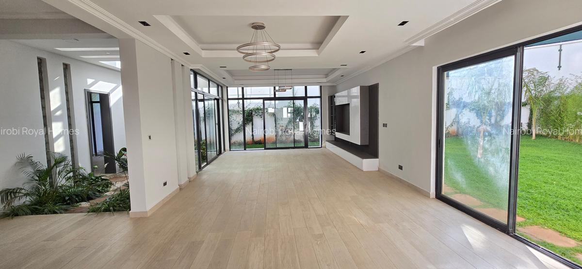 5 Bed Townhouse with En Suite at Lavington Green - 19