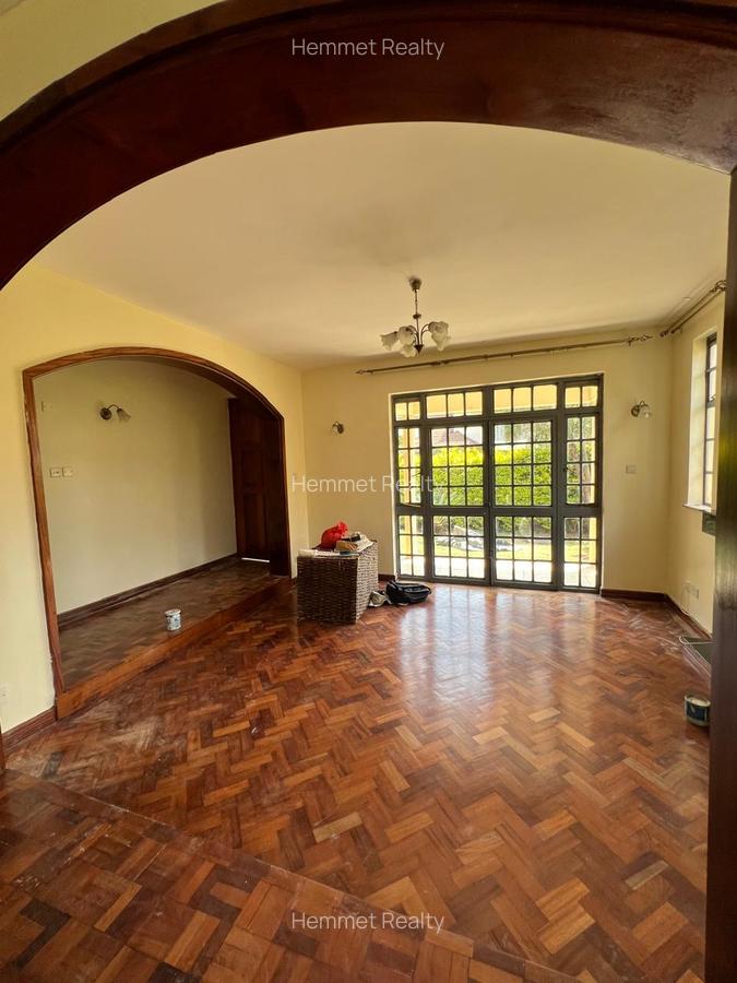4 Bed Townhouse with En Suite in Loresho - 6