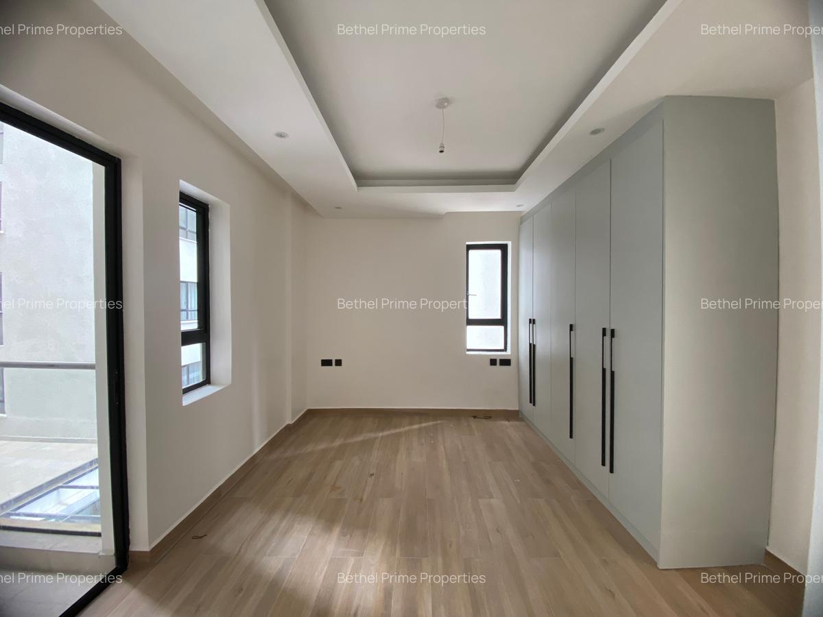 2 Bed Apartment with En Suite in General Mathenge - 1