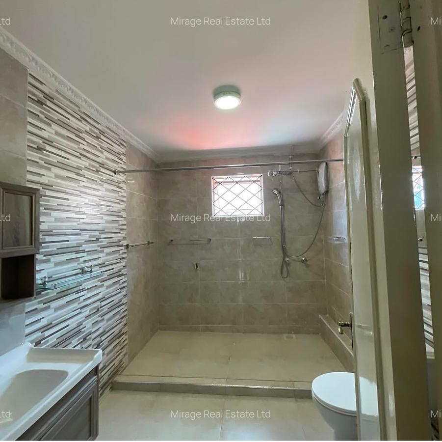 4 Bed Townhouse with Staff Quarters in Kileleshwa - 12