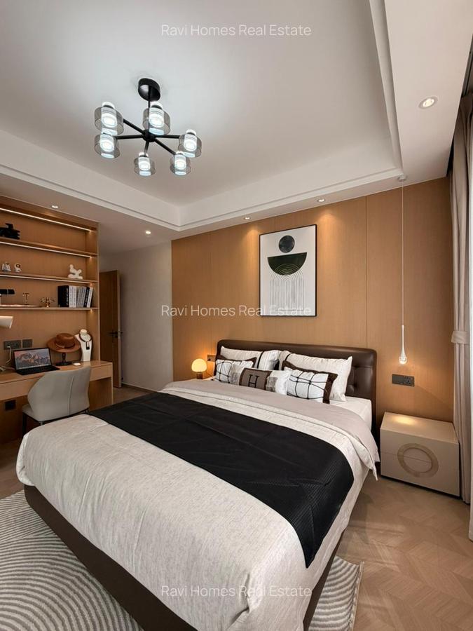 1 Bed Apartment with Swimming Pool in Riverside - 12