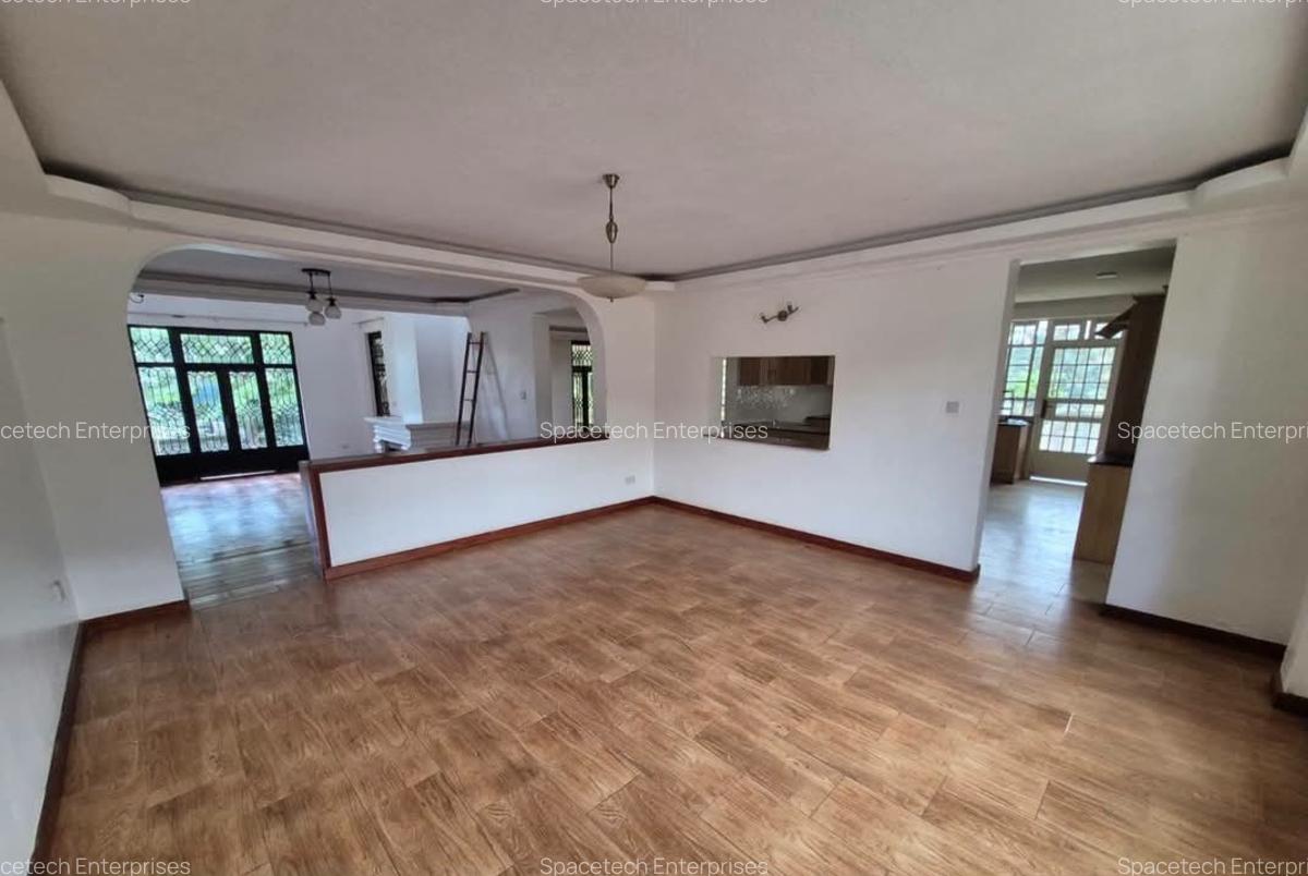 4 Bed House with En Suite in Runda - 7