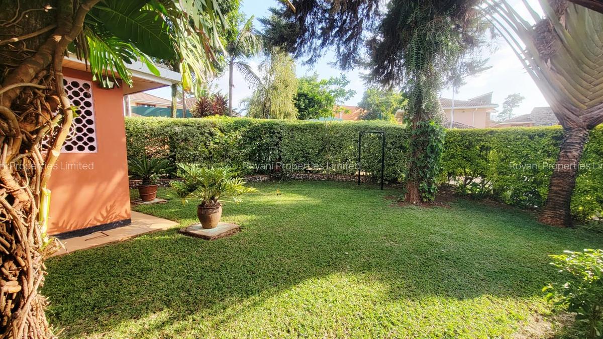 4 Bed House with En Suite in Kiambu Road - 16