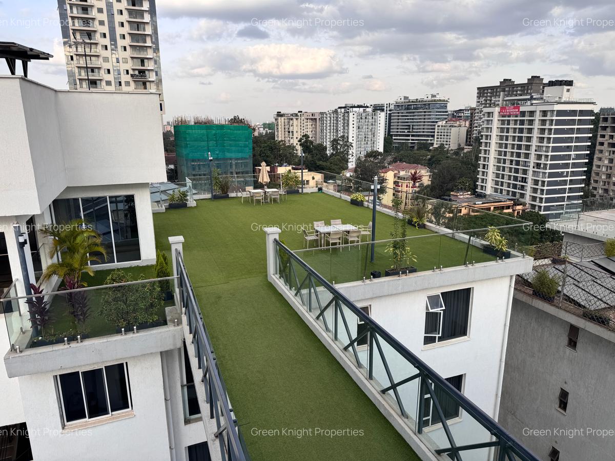 Serviced 3 Bed Apartment with En Suite in Westlands Area - 11