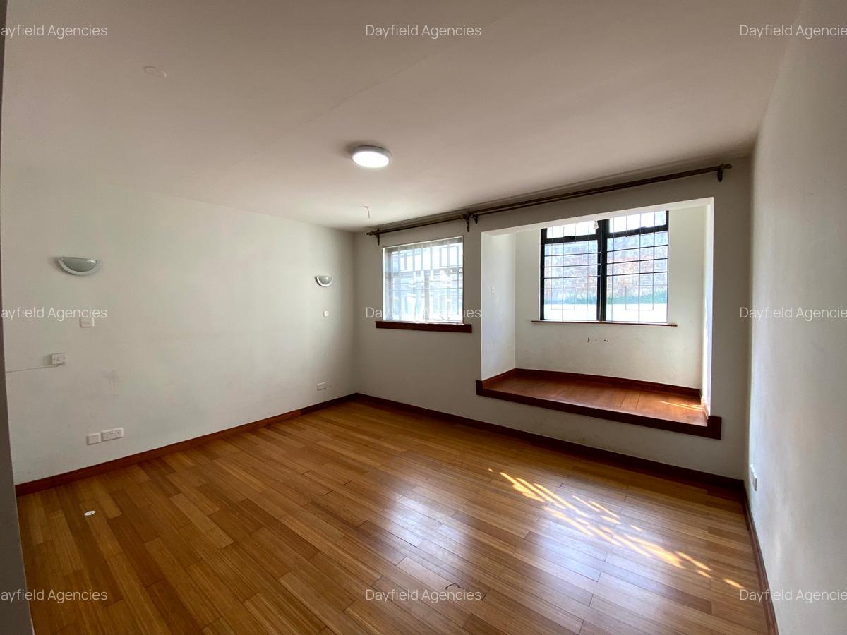 5 Bed House with En Suite at Shanzu Road - 10