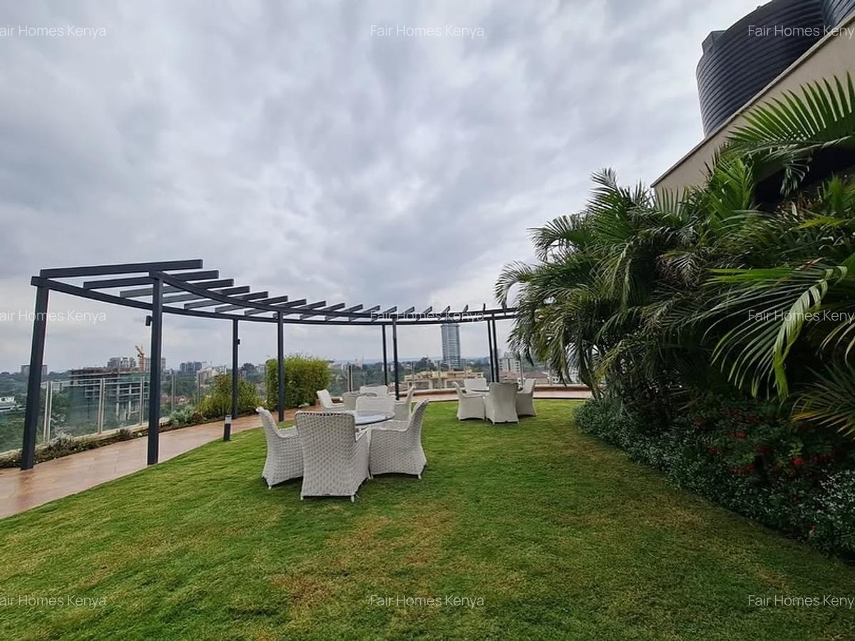 4 Bed Apartment with En Suite at Riverside Drive - 5
