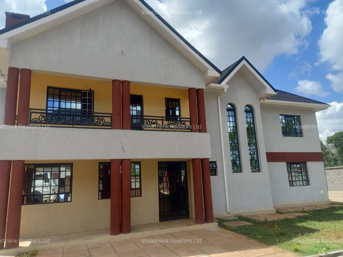 4 Bed Townhouse with En Suite at Garden Estate - 5