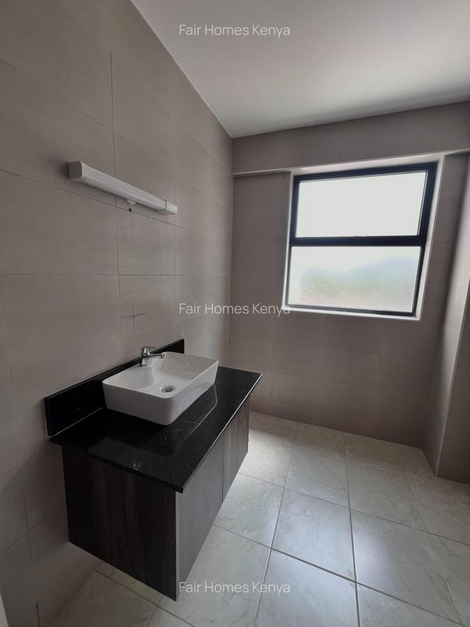 3 Bed Apartment with En Suite at Mandera Road - 15