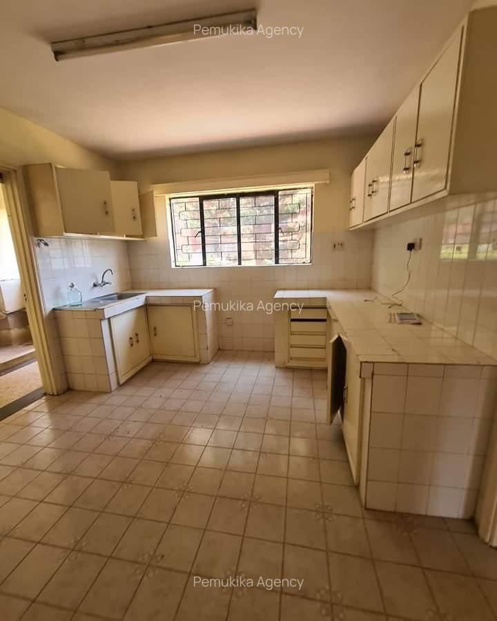 2 Bed Apartment with En Suite at Kilimani - 6
