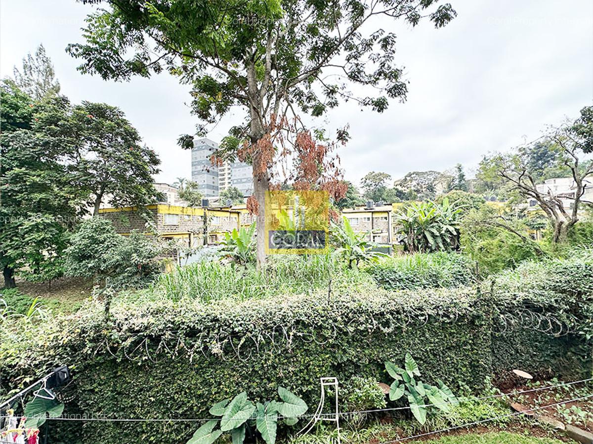 5 Bed Villa in Riverside - 11