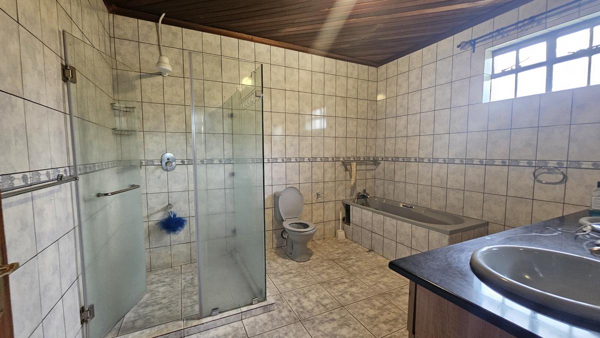 4 Bed House with En Suite at Ngong Road - 10