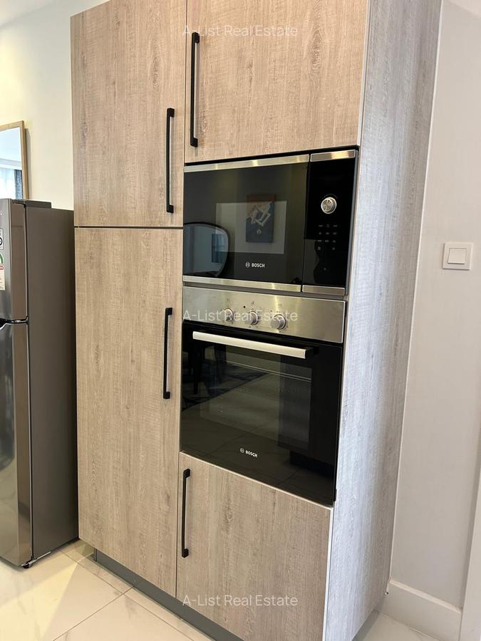 2 Bed Apartment with En Suite at Terrace Close - 12