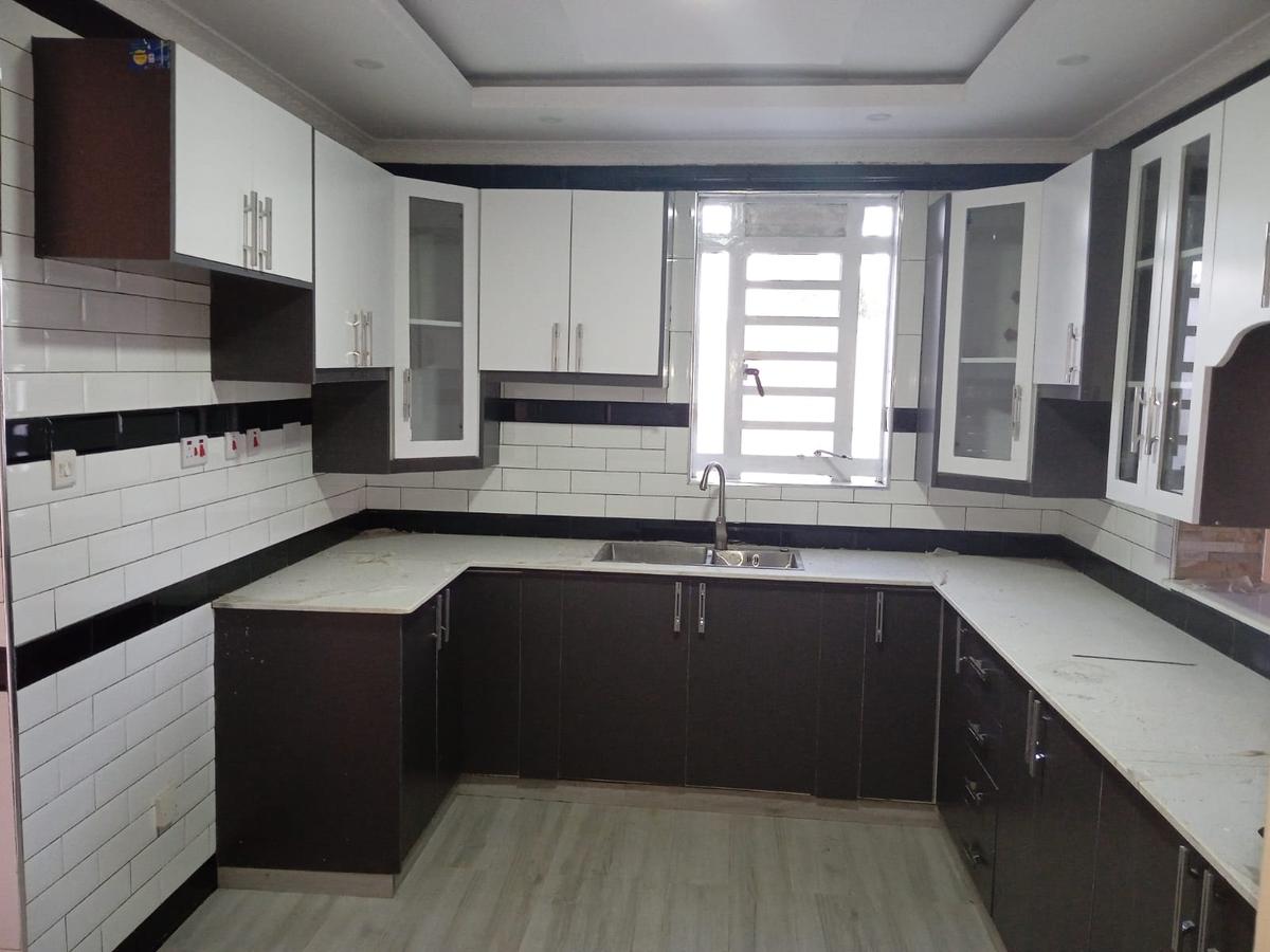 4 Bed Townhouse with En Suite in Ngong - 6