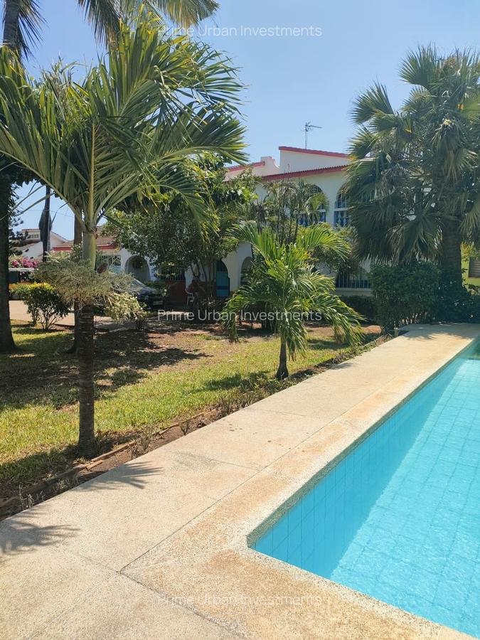 4 Bed House with En Suite in Shanzu - 3