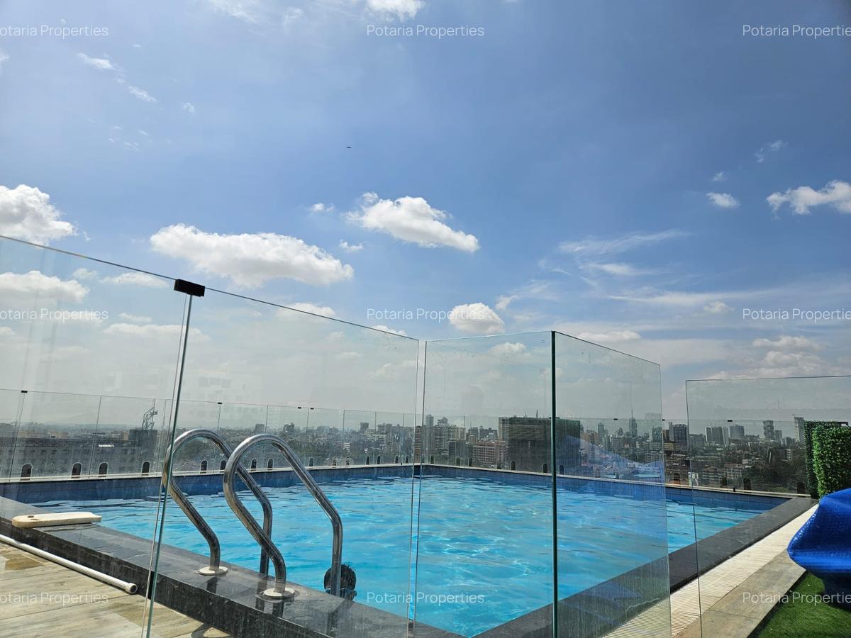 3 Bed Apartment with En Suite in Parklands - 6