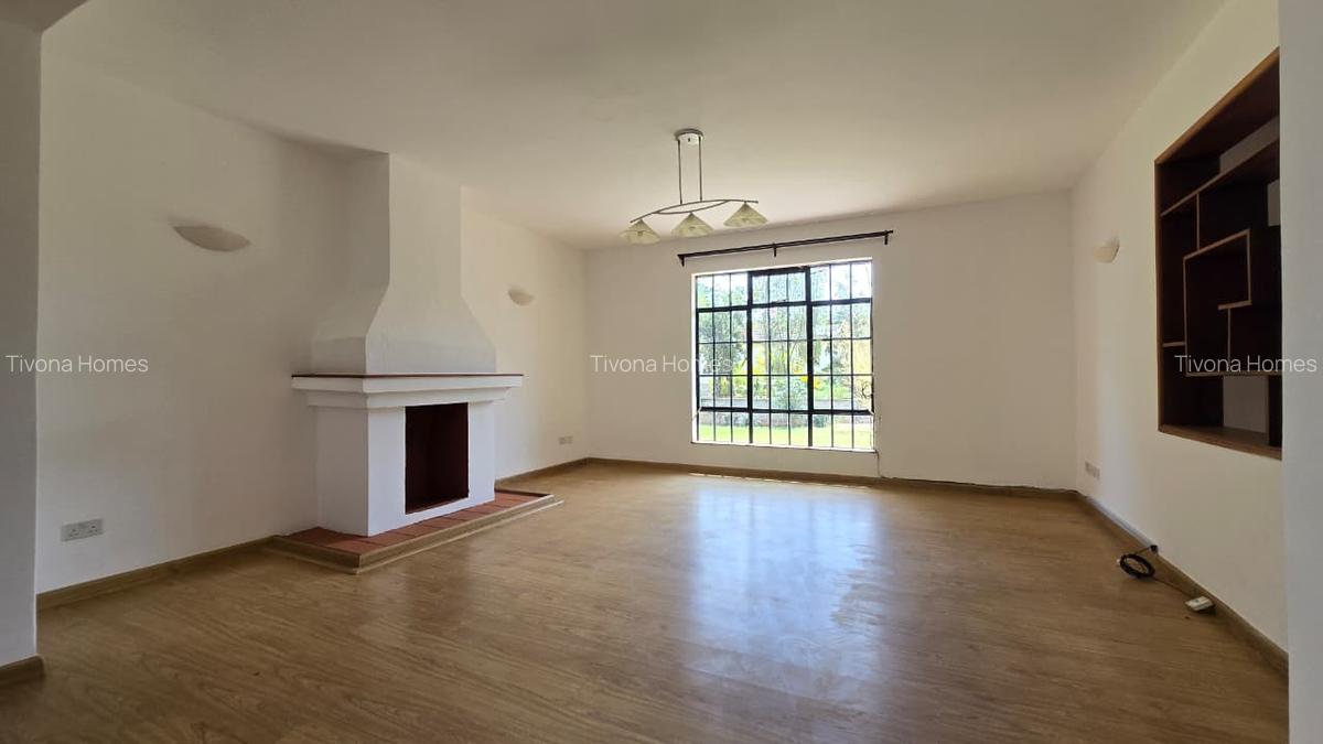 4 Bed House with En Suite in Runda - 6