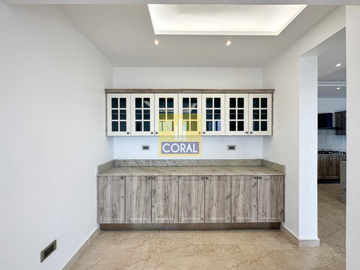 4 Bed Apartment with Swimming Pool in General Mathenge - 10
