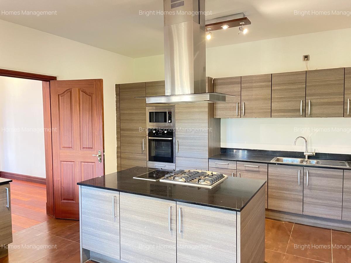 4 Bed Villa with En Suite in Kitisuru - 5