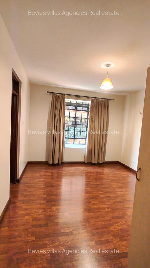 3 Bed Apartment with En Suite at Brook Side - 14
