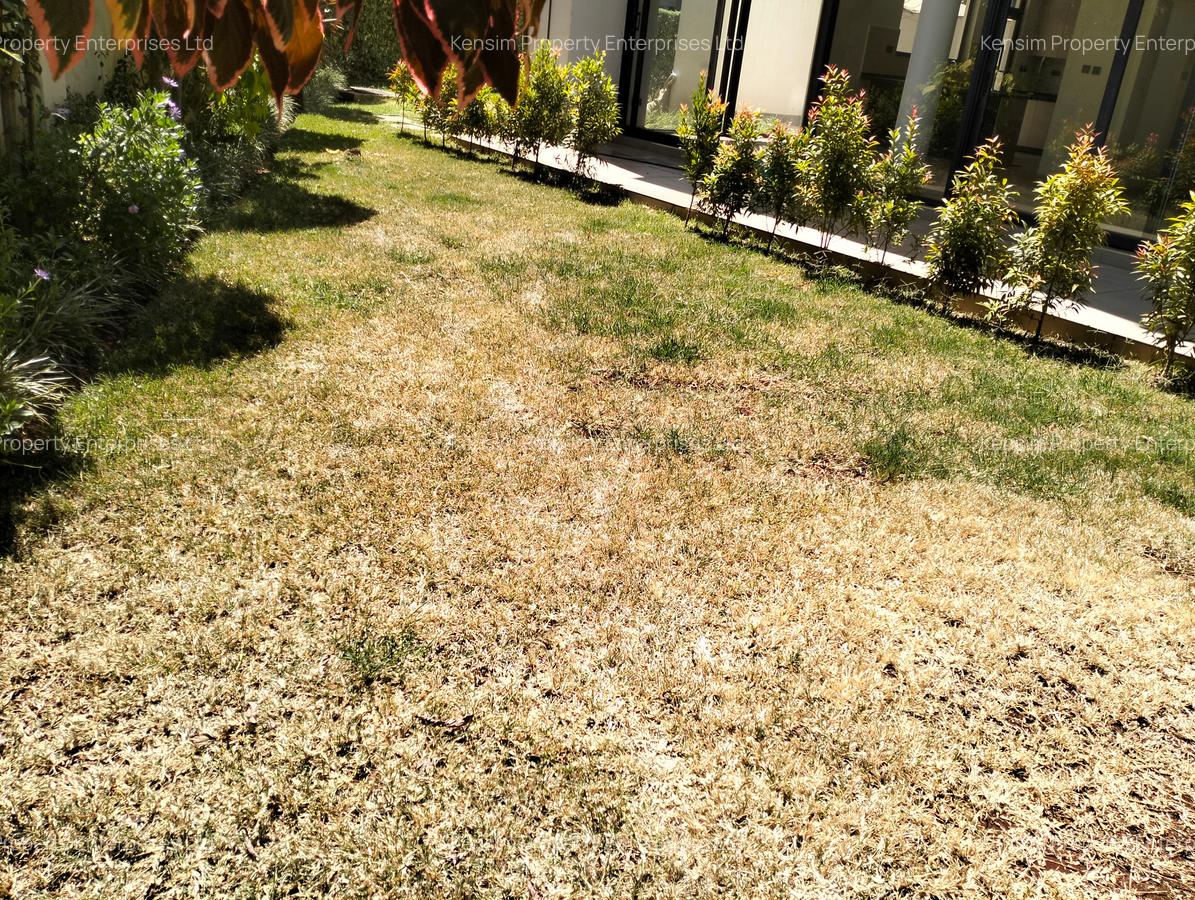 4 Bed Townhouse with En Suite in Lavington - 8