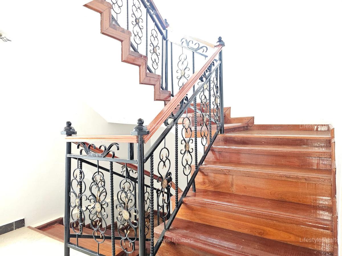 4 Bed House with En Suite at Kiambu - 5