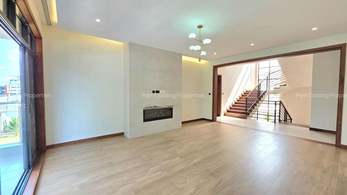 5 Bed House with En Suite in Karen - 11