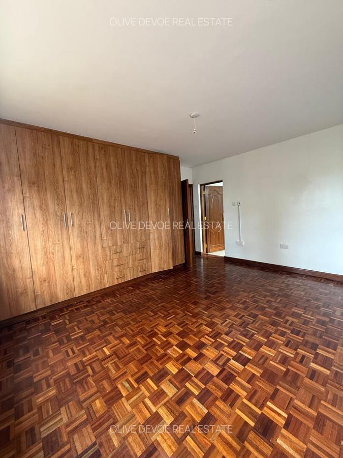 4 Bed Villa with En Suite in Karen - 10