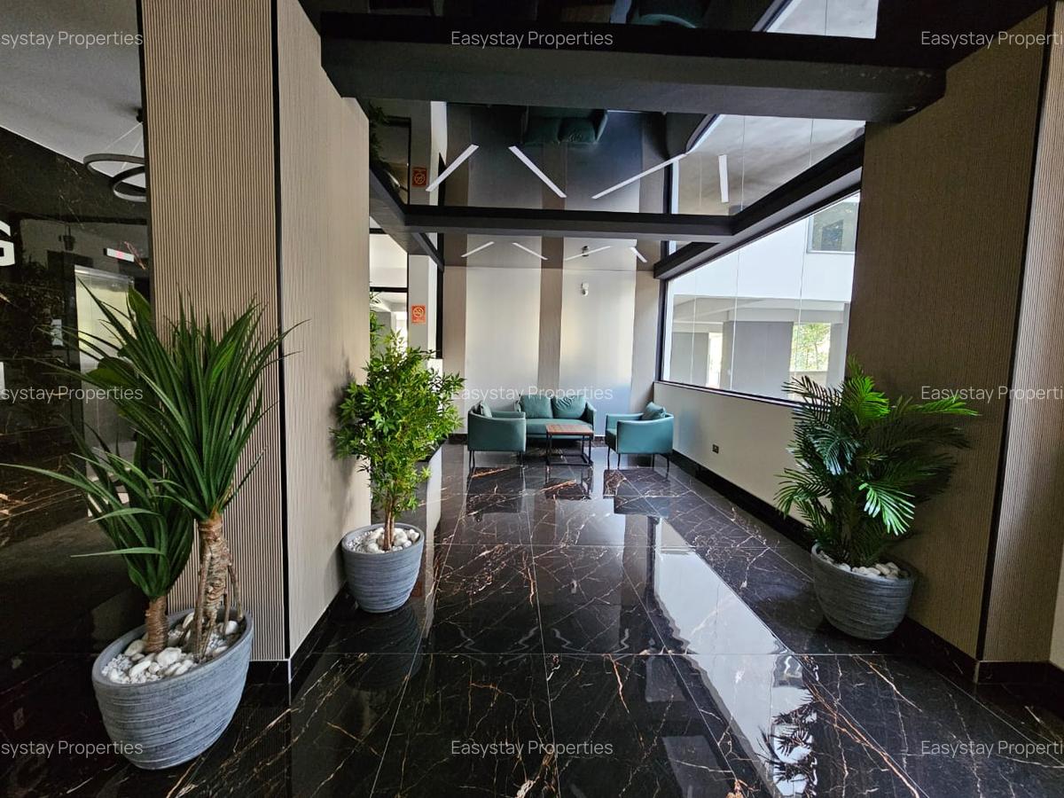 2 Bed Apartment with En Suite in Riverside - 2