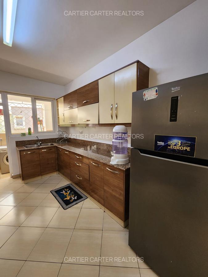 Serviced 2 Bed Apartment with En Suite in Brookside - 16