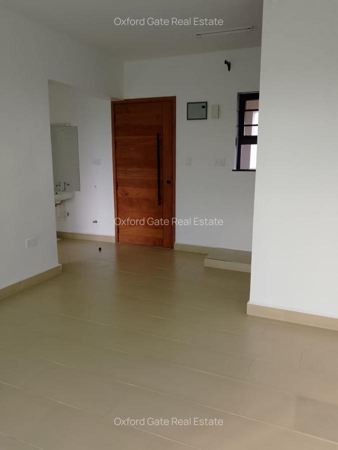 Serviced 2 Bed Apartment with En Suite at Kirawa Road - 13