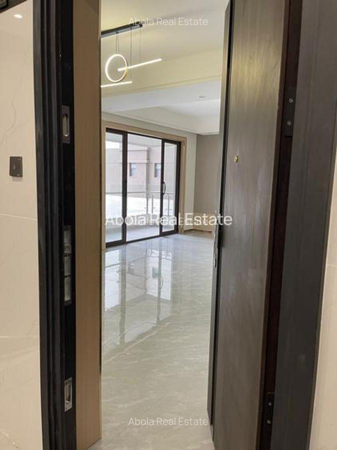 2 Bed Apartment with En Suite in Riverside - 8