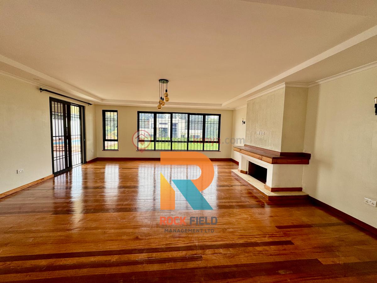 5 Bed Townhouse with En Suite in Loresho - 2