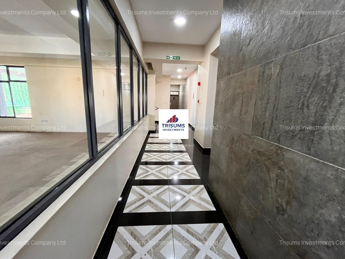 1,372 ft² Commercial Property with Backup Generator in Westlands Area - 12